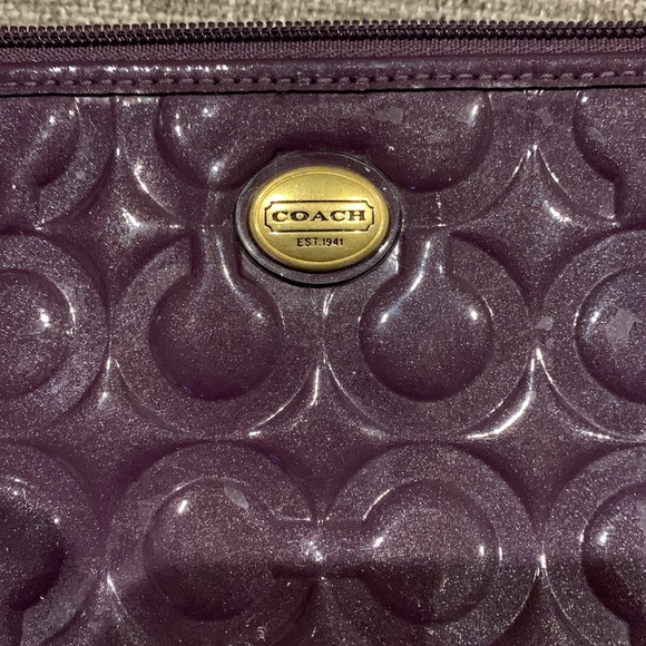 Coach large glossy patent leather wristlet in maroon/purple. Like new - Picture 4 of 4